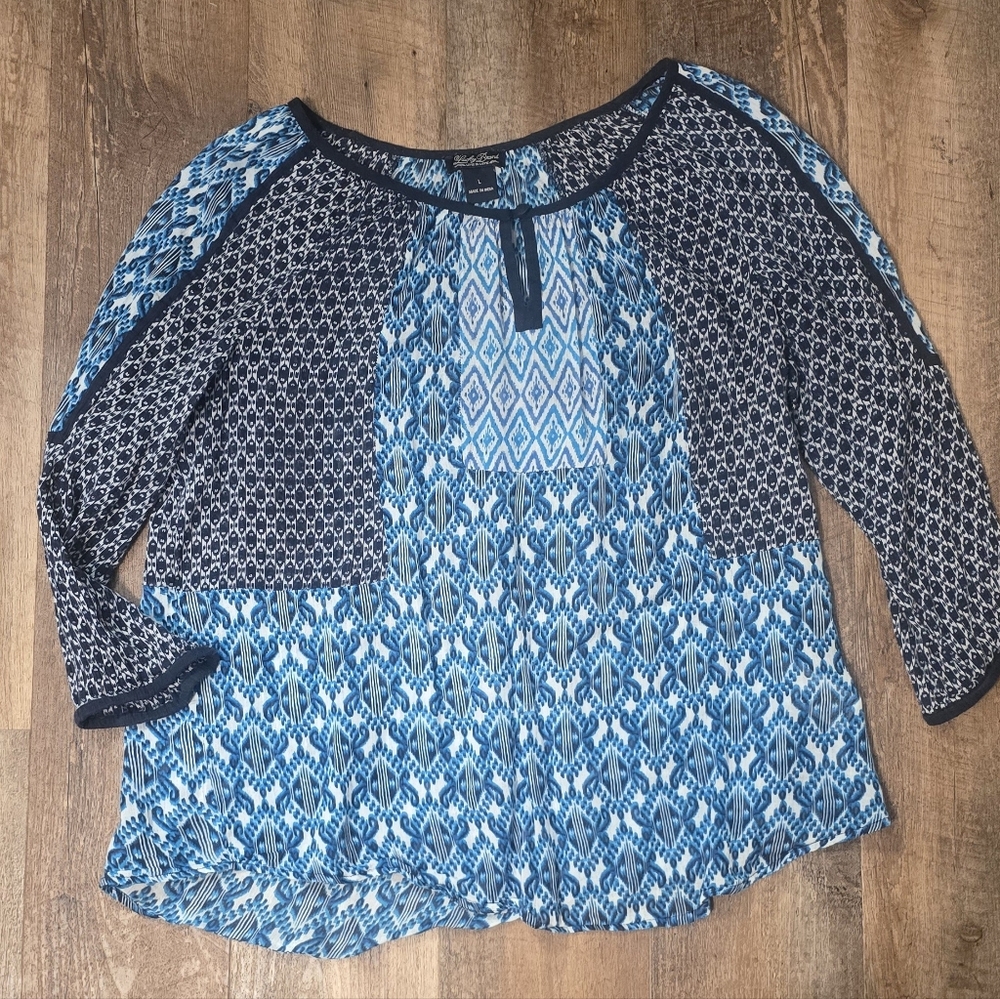 589 Lucky Brand Top Womens Geometric  Print In Blues 3/4 Sleeve Blouse Boho EUC